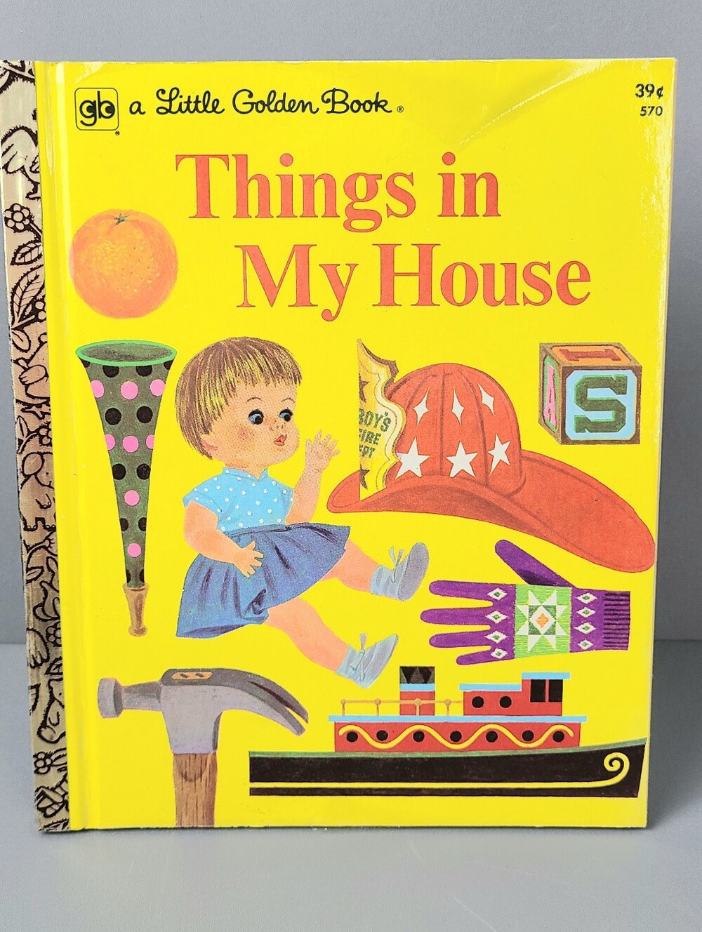 Little Golden Book Things In My House 1973 Fifth Printing Vintage Book